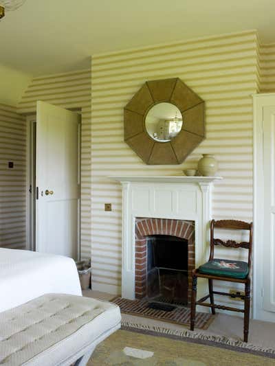  English Country Country House Bedroom. The Cottage by Stone Hollond.