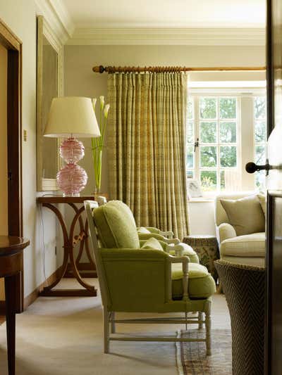  English Country Living Room. The Cottage by Stone Hollond.