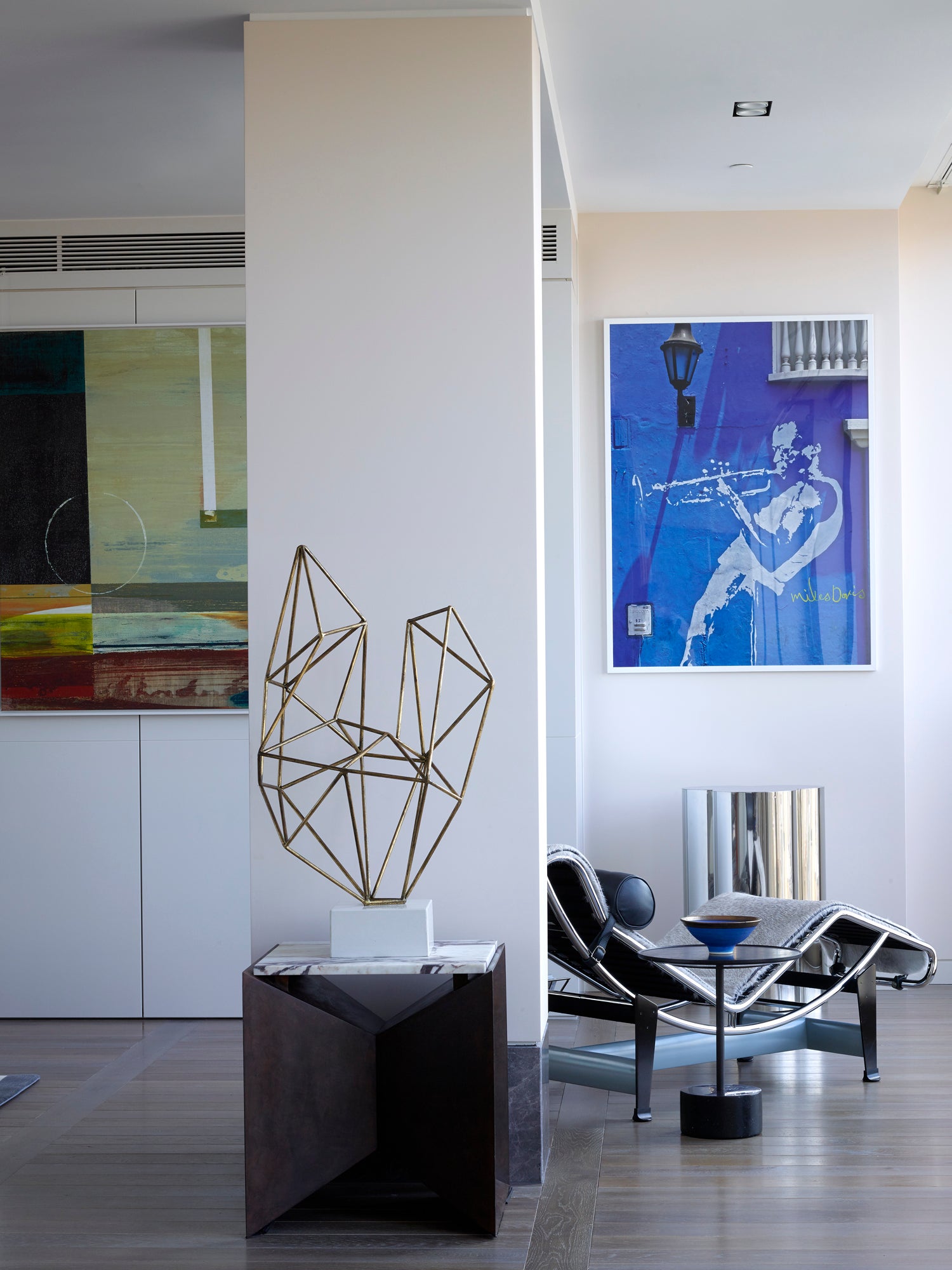 Art Deco Lobby and Reception