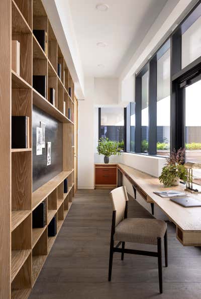 Transitional Office and Study. Proper Penthouse by Cravotta Interiors.