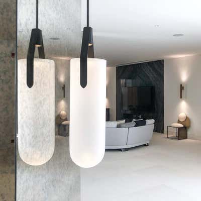  Mid-Century Modern Living Room. THE MODERN CLASSIC  by Nebras Aljoaib Design.