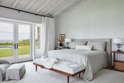  Mid-Century Modern Beach House Bedroom. Jupiter Island House by Betsy Brown Inc.