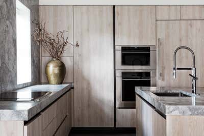  Minimalist Scandinavian Family Home Kitchen. Waterfront Residence by Sashya Thind.