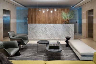 Modern Office Lobby and Reception. Canelo energy by MM Estudio Interior.