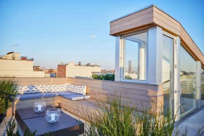  Industrial Scandinavian Apartment Patio and Deck. Red Hook Light Beacon Addition by Sarah Jefferys Architecture + Interiors.