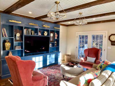 Preppy Family Home Living Room. The Sawyers: First Floor by Feng Shui Style.