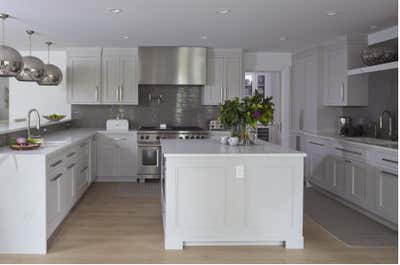  Contemporary Family Home Kitchen. Sunrise Road by Ruggles Mabe Studio.