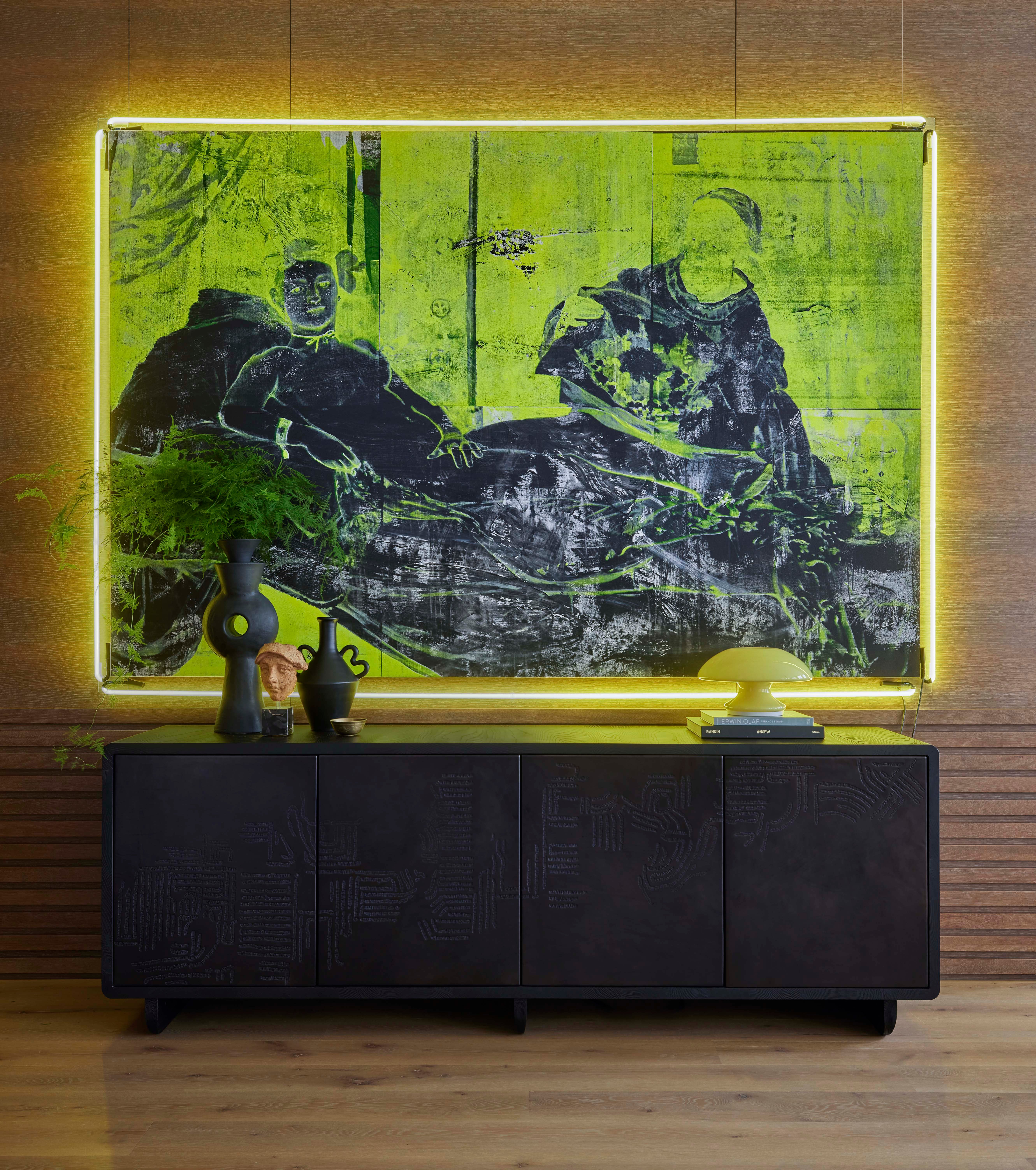 Contemporary Entry and Hall