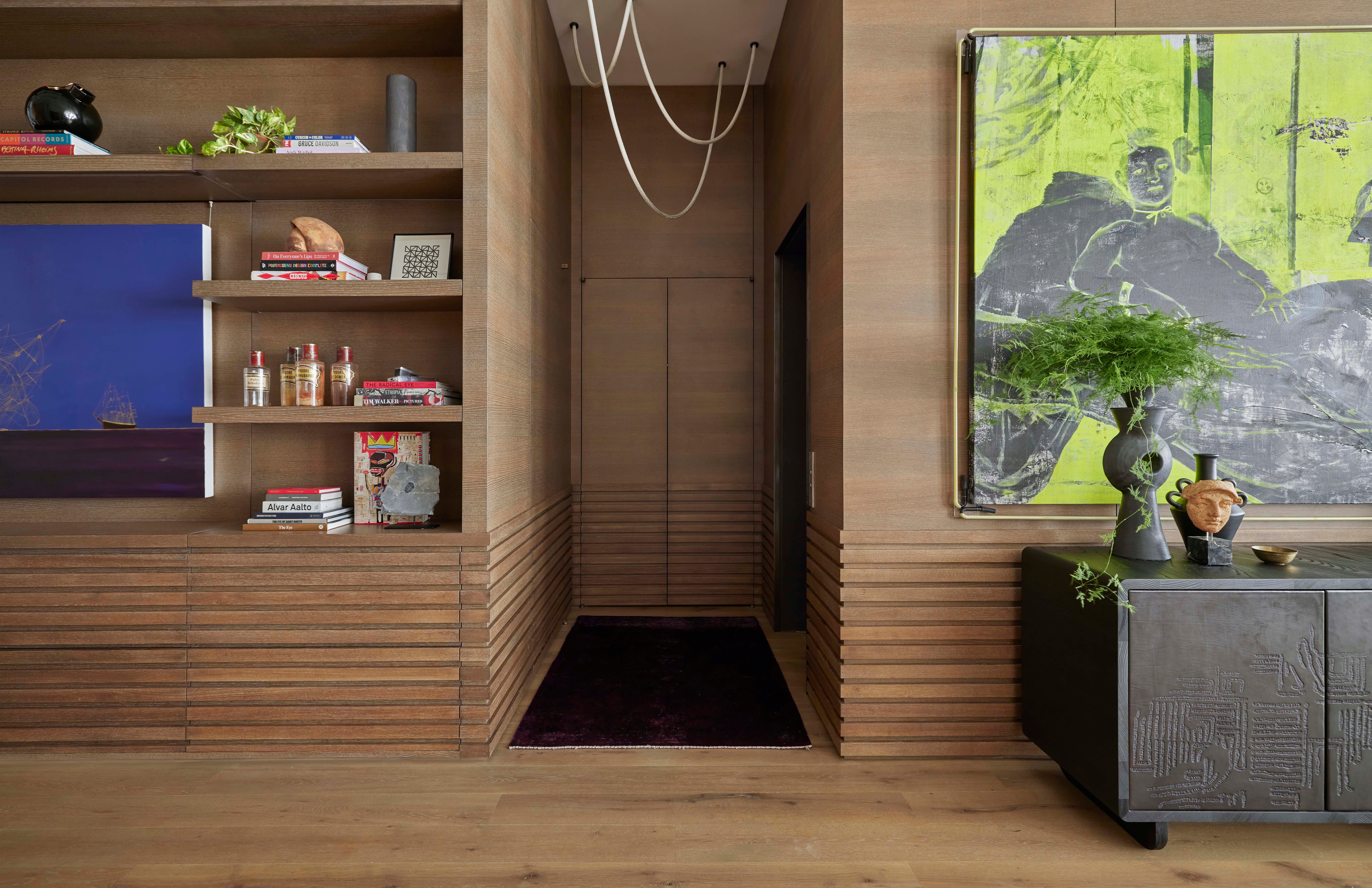 Contemporary Entry and Hall