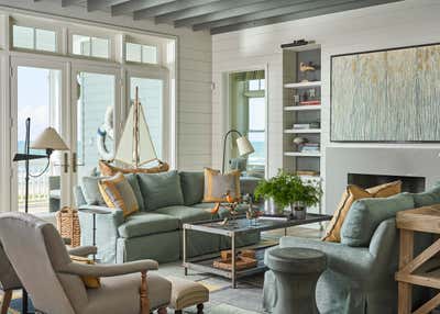  Beach House Living Room. Pelican Lane by Lucas/Eilers Design Associates LLP.