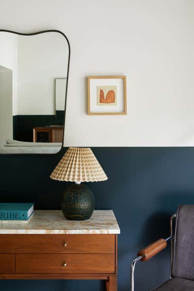  Beach House Living Room. Miami Beach Bungalow by GRISORO studio.