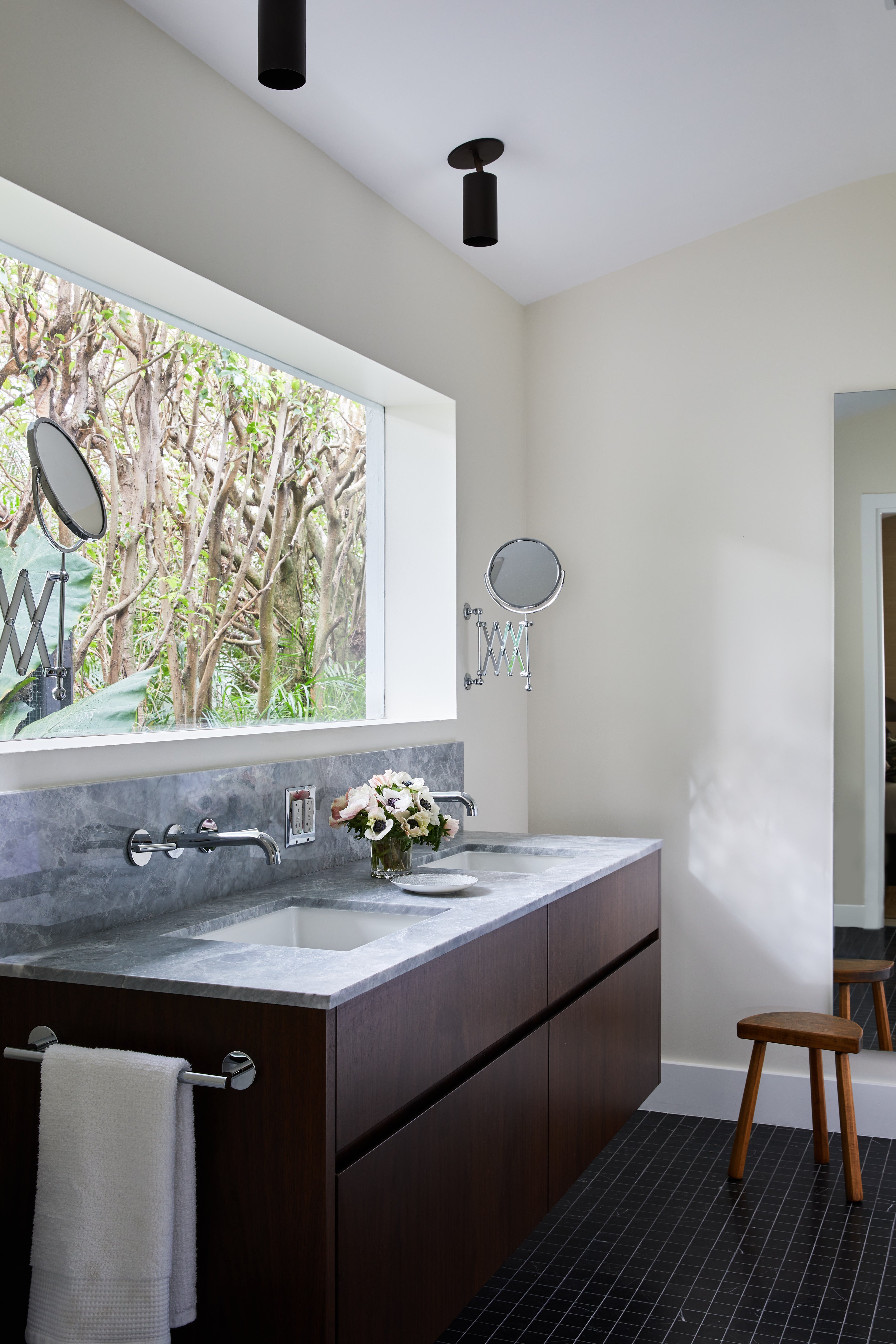 Mid-Century Modern Bathroom