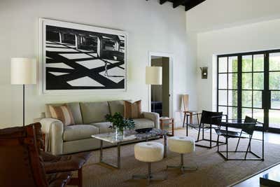 Art Deco Minimalist Beach House Living Room. Miami Beach Bungalow by GRISORO studio.