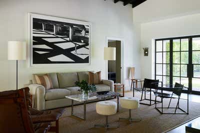  Art Deco Beach House Living Room. Miami Beach Bungalow by GRISORO studio.