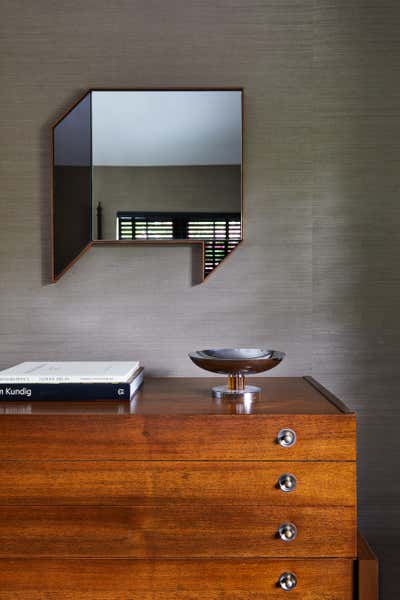  Minimalist Beach House Bedroom. Miami Beach Bungalow by GRISORO studio.