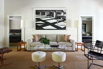  Mid-Century Modern Art Deco Beach House Living Room. Miami Beach Bungalow by GRISORO studio.