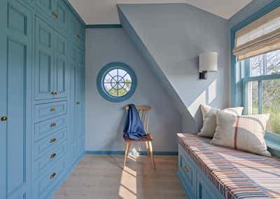  Coastal Traditional Beach House Office and Study. East Hampton Dunes by Gramercy Design.