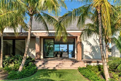 Minimalist Tropical Beach House Exterior. Bakers Bay, Bahamas by KMH Design.