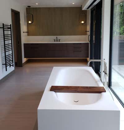  Modern Family Home Bathroom. Crystal Lake - Aspen, CO by KMH Design.