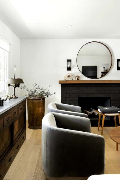  Bohemian Living Room. LCD // Malibu Canyon Project by Lindsey Colhoun Design Inc..