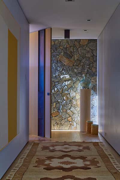  Contemporary Family Home Entry and Hall. Rancho Mirage by Josh Greene Design.