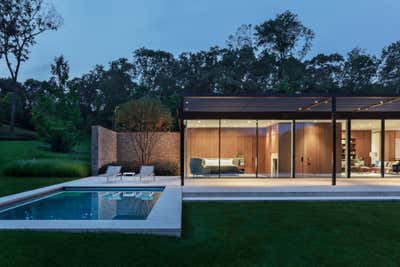  Mid-Century Modern Family Home Exterior. New Canaan Pavilion by TenBerke.