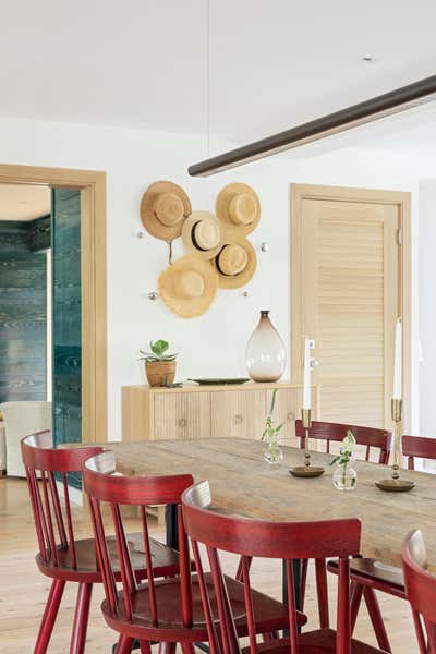  Transitional Beach House Dining Room. Sullivan's Mix by Jill Howard Design Studio.