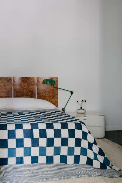  Minimalist Bedroom. Boerum Hill Loft by Margaux Lafond.