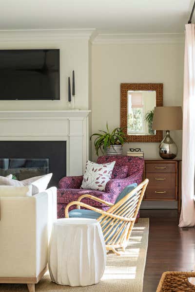  Coastal Living Room. Marsh Oak  by Jill Howard Design Studio.