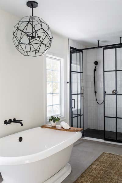  English Country Bathroom. Project Natura Mod by Lawless Design.