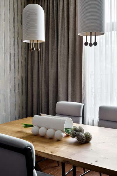  Modern Apartment Dining Room. Luxury Modern Apartment by O&A Design Ltd.