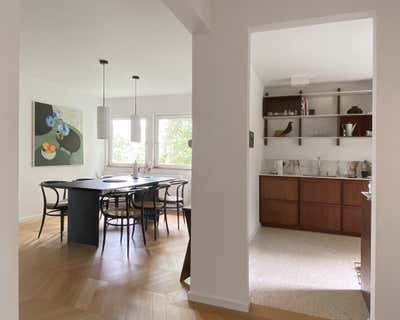  Arts and Crafts Scandinavian Dining Room. 70s Bungalow by ZWEI Design.