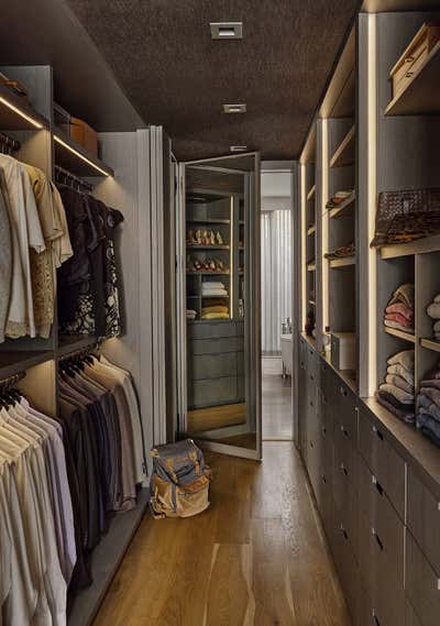 Contemporary Storage Room and Closet. W075 by MHLI.