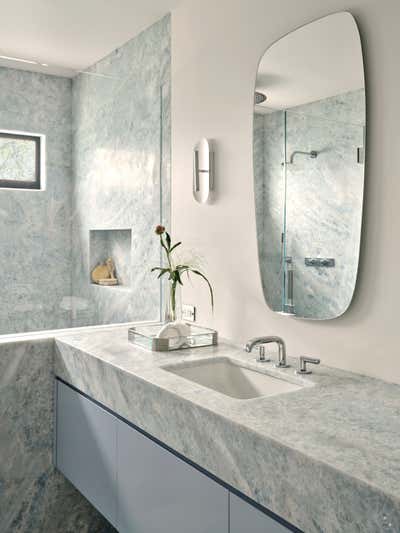  Coastal Eclectic Family Home Bathroom. Pacific Palisades by Two Muse Studios.