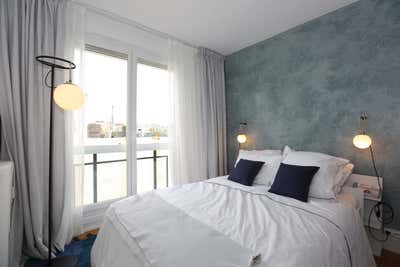  Contemporary Modern Bachelor Pad Bedroom. de la Faisanderie by I CYR Architecture.