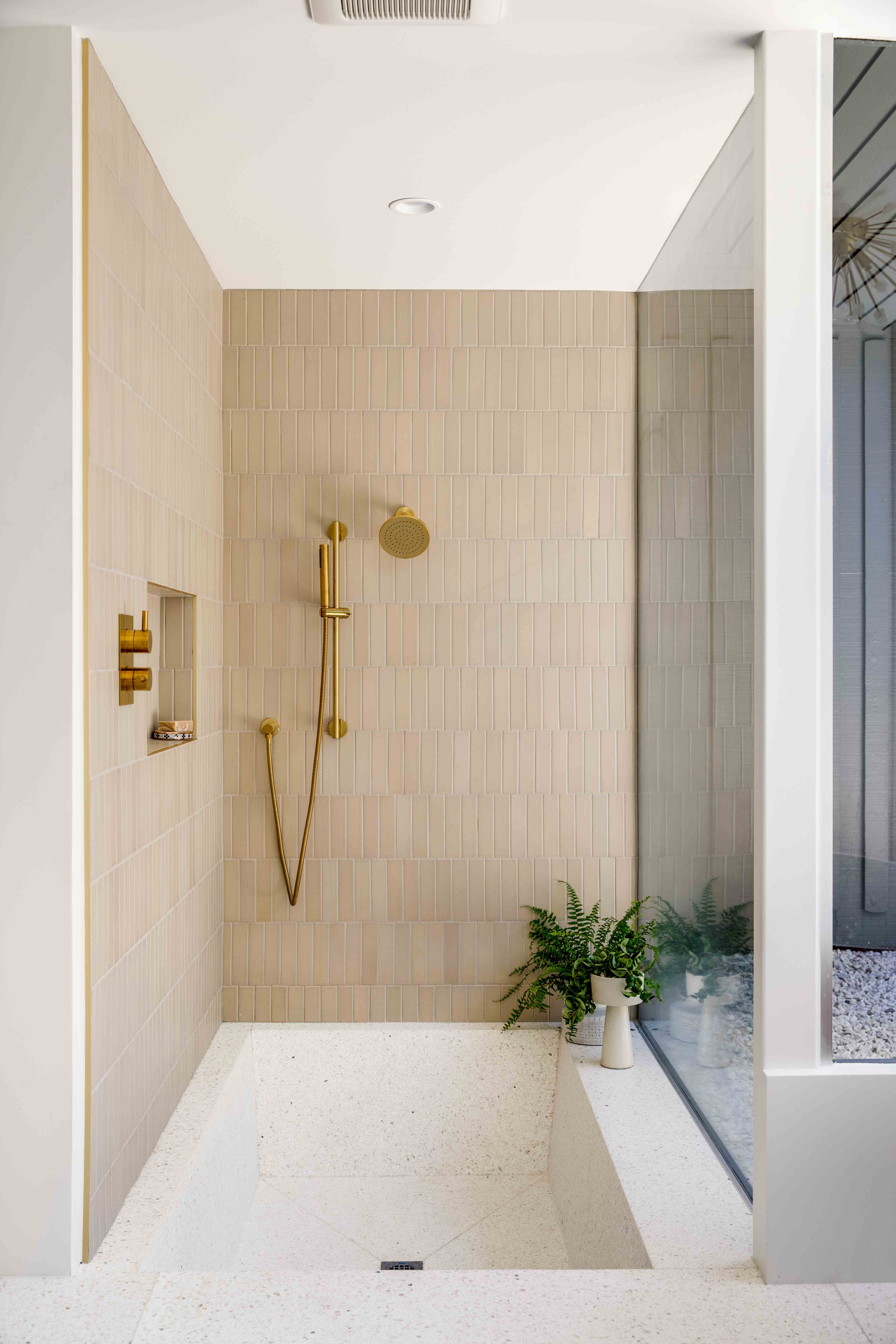 Mid-Century Modern Bathroom
