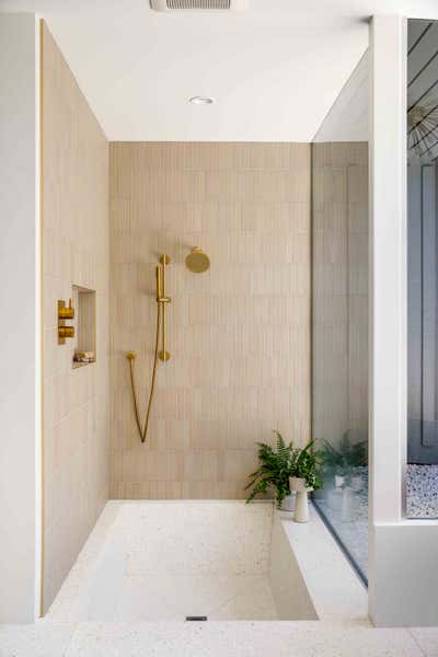 Mid-Century Modern Vacation Home Bathroom. Eldorado by Jen Samson Design.