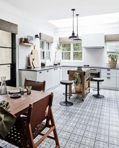 Country Family Home Kitchen. Sirocco by Kate Nixon.