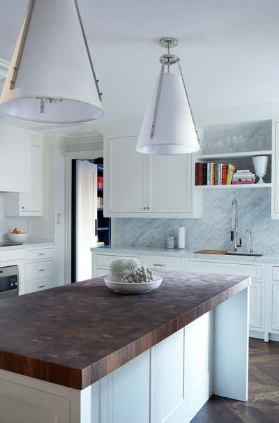  Apartment Kitchen. Fifth Avenue Residence by Area Interior Design.
