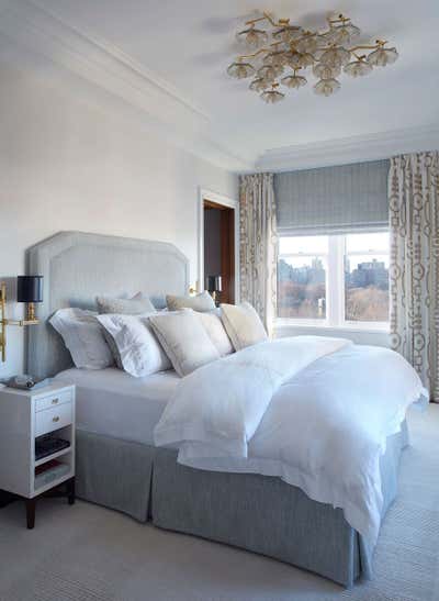  Apartment Bedroom. Fifth Avenue Residence by Area Interior Design.