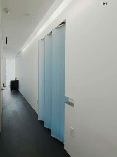  Minimalist Lobby and Reception. New York Triplex by Newick Architects.