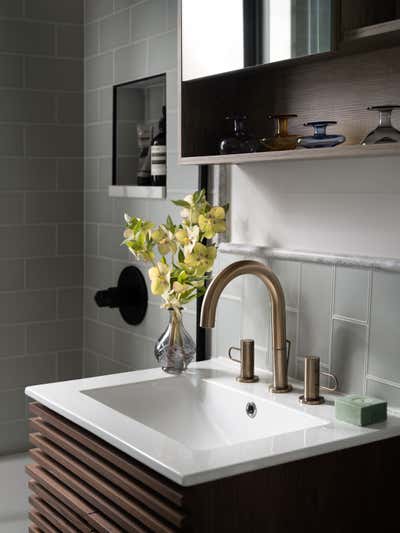  Eclectic Modern Apartment Bathroom. Grand Street by PROJECT AZ.