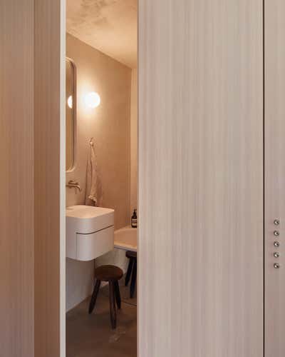  Minimalist Apartment Bathroom. 26 m² by .PEAM.