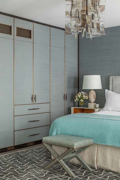  Contemporary Family Home Bedroom. South West London by Samantha Todhunter Design Ltd..