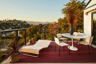  Mid-Century Modern Family Home Patio and Deck. Hollywood Hills Residence, Los Angeles by Giampiero Tagliaferri.