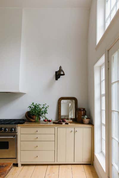  Rustic Kitchen. Coasters Chance Cottage by Moore House Design.