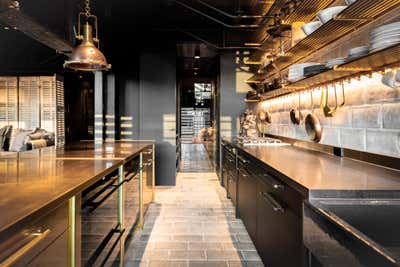  Industrial Apartment Kitchen. Caroale  by Stewart + Stewart Design.