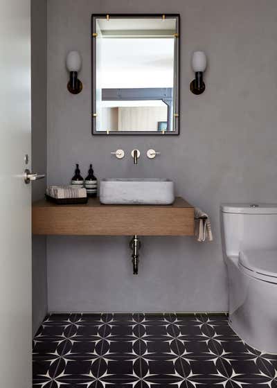  Apartment Bathroom. Merchant's House by Damon Liss Design.