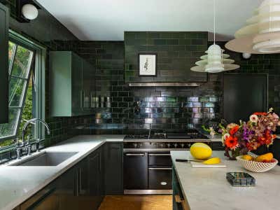  Craftsman Family Home Kitchen. Angelino Heights Residence by Charlap Hyman & Herrero.