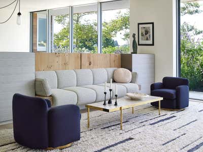  Minimalist Modern Beach House Living Room. Sagaponack Home by Tori Golub Interior Design.
